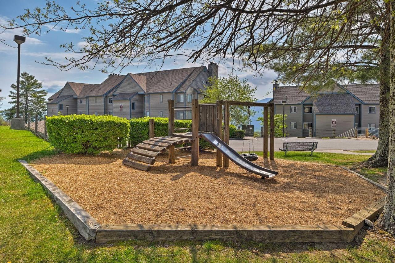 Gatlinburg Condo With Pool, Hot Tub, And Mtn Views! 외부 사진